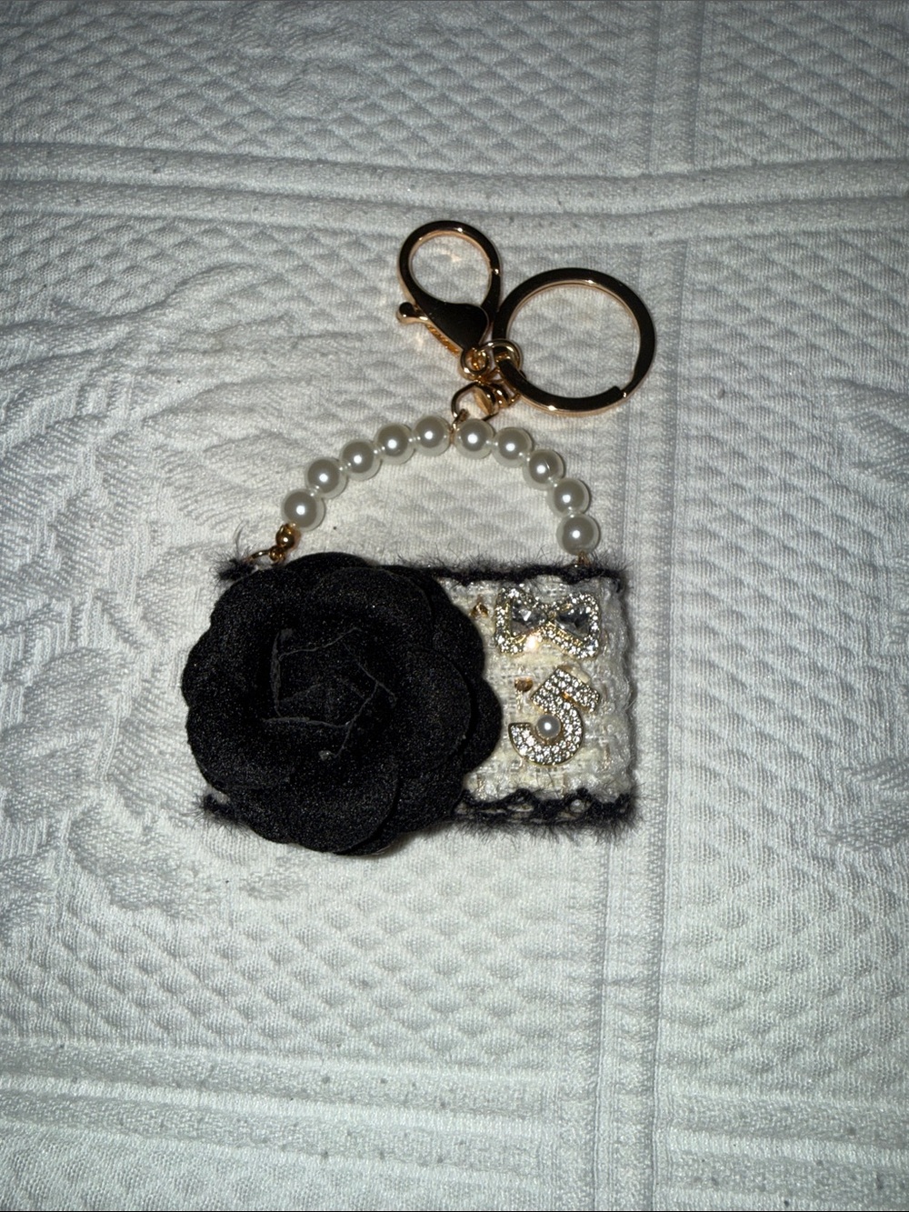 Black Floral Pearl-Handle Key & Bag Charm